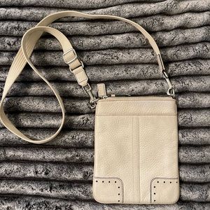 Coach 9760 Off White Pebble Leather Swing Pack